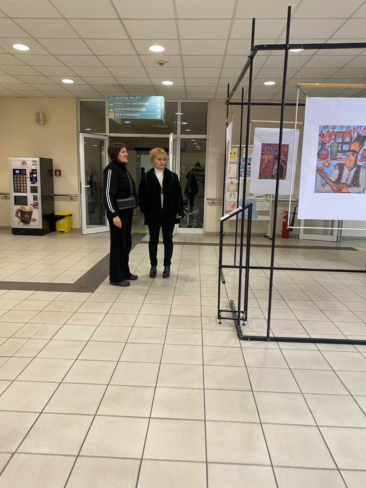 Inkluzivna galerija – Pristupačna umetnost pokreta, zvuka i boje – Boja 19 Inkluzivna galerija - Pristupačna umetnost pokreta, zvuka i boje - Boja 19